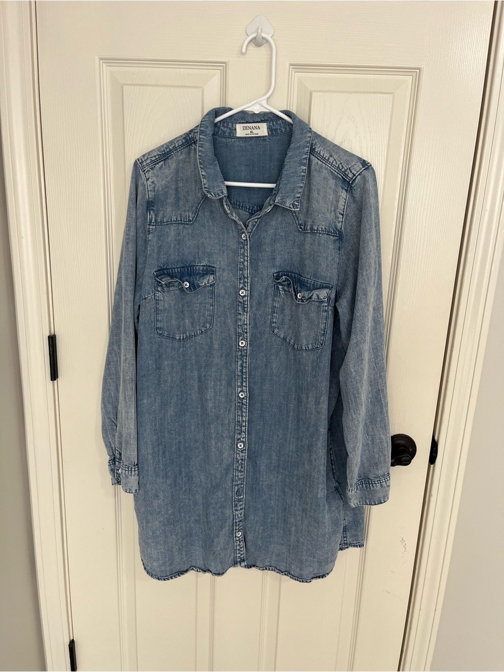 Zenana Outfitters Light Wash Denim Button-Front Tunic Shirt
